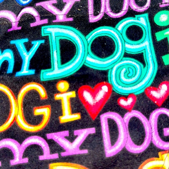 ✨HP✨ DOG MEDIUM REFLECTIVE DECORATIVE REVERSIBLE COLLAR/BANDANA BY “PETWEAR” - Picture 4 of 5